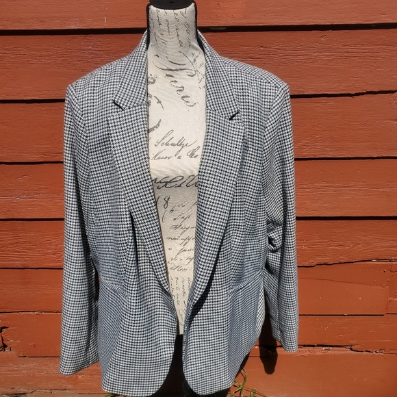 H&M Jackets & Blazers - H&M Houndstooth Blazer Women's Size XXL EUC